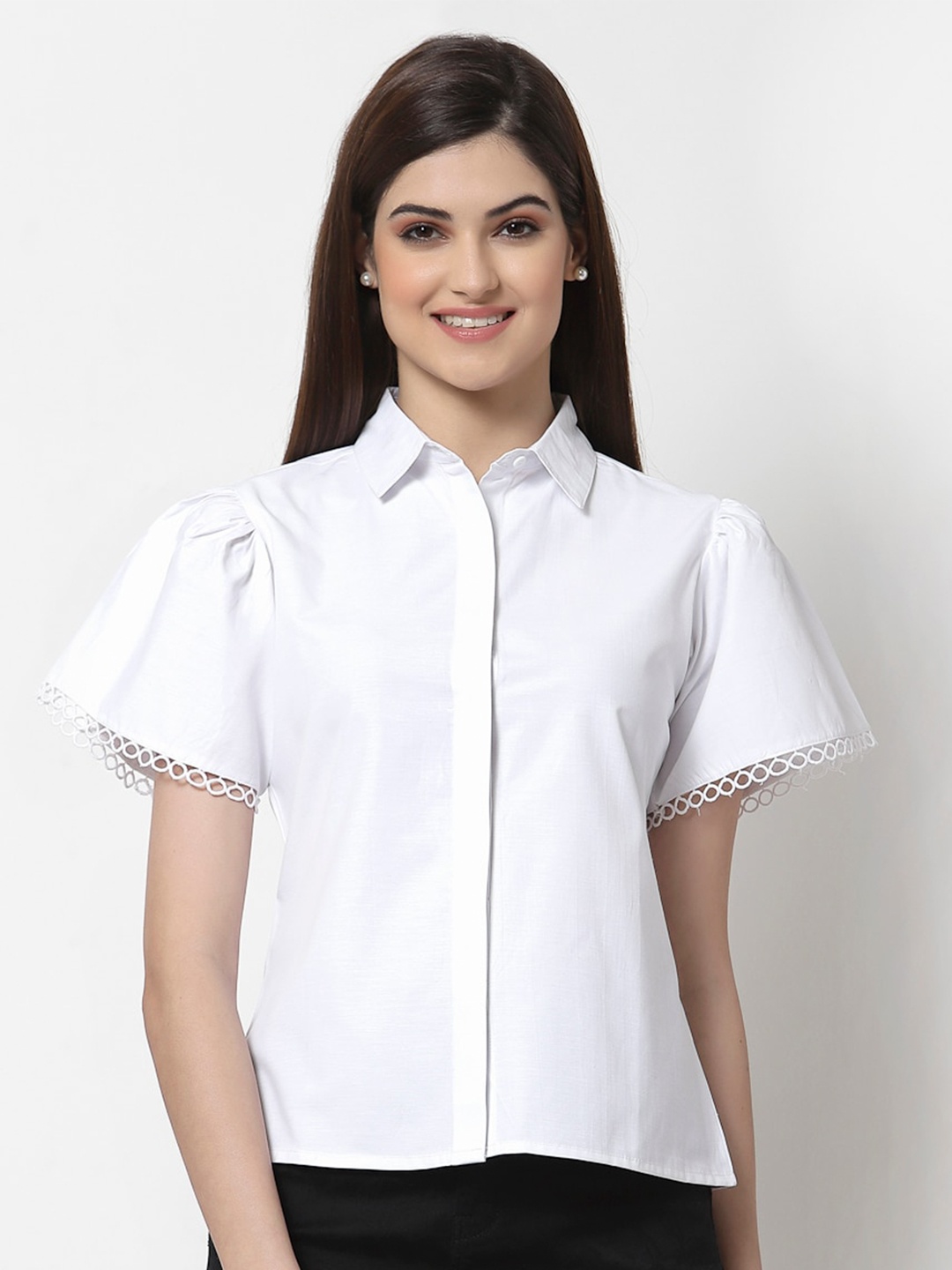 

Style Quotient Women White Solid Classic Casual Shirt