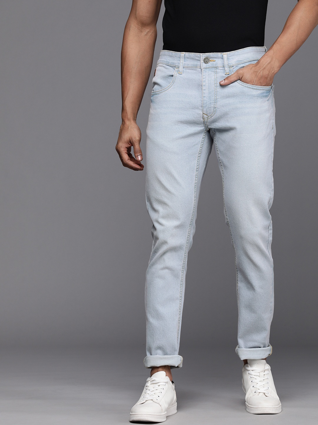 

WROGN Men Blue Slim Fit Heavy Fade Mid-Rise Stretchable Jeans