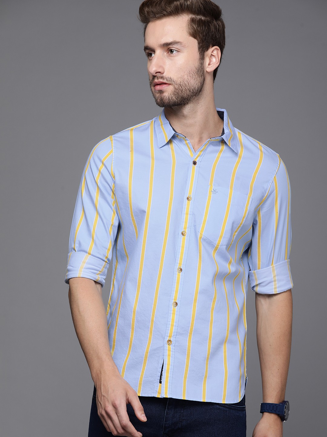 

WROGN Men Blue & Yellow Slim Fit Striped Pure Cotton Casual Shirt