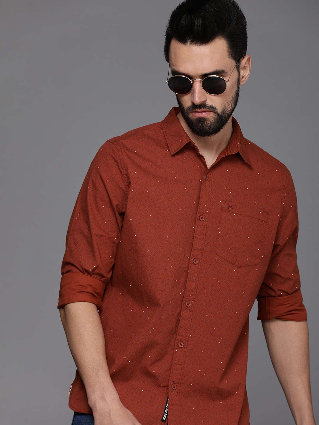 

WROGN Men Maroon & Navy Blue Slim Fit Printed Casual Shirt