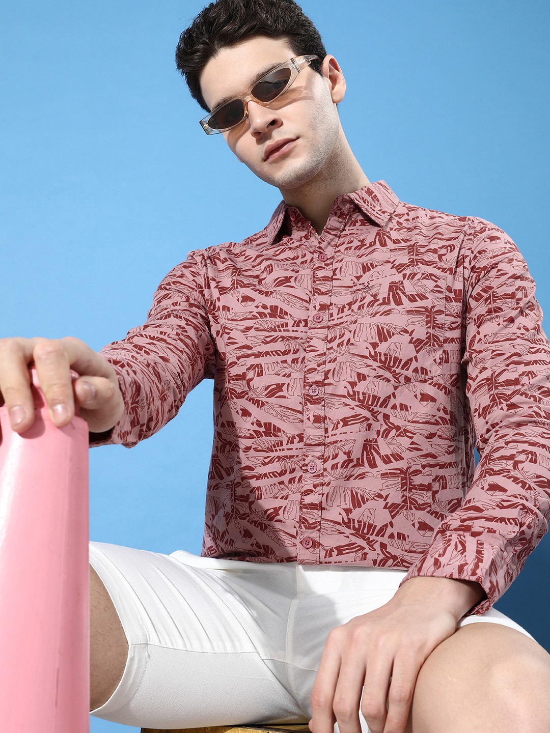 

WROGN Men Pink & Maroon Slim Fit Printed Casual Shirt