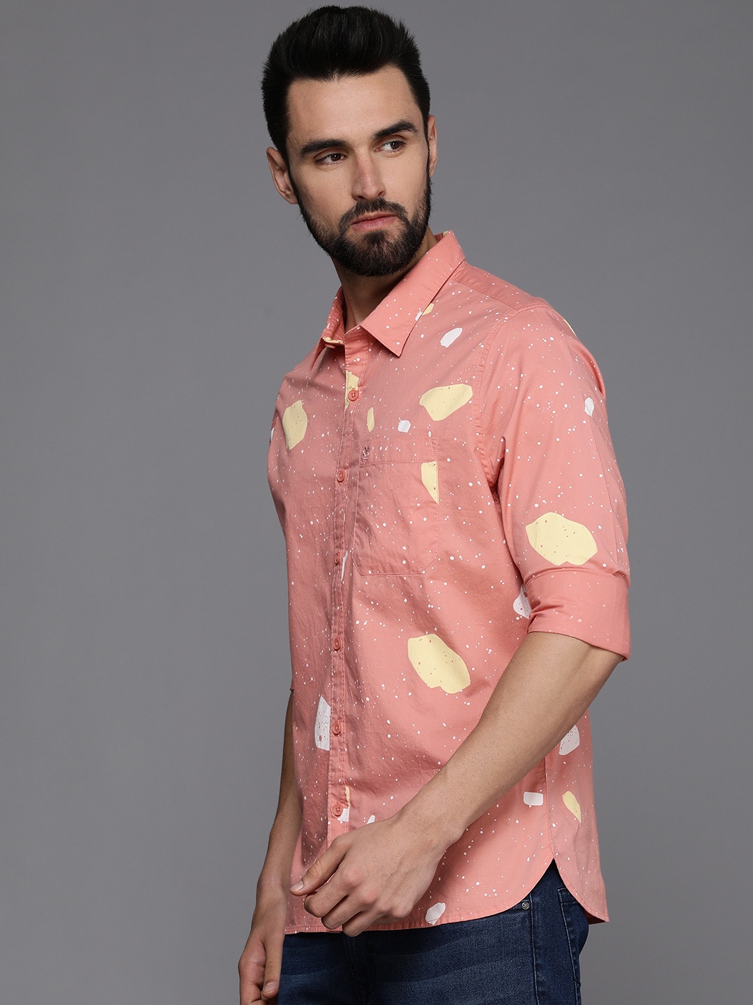 

WROGN Men Pink & Yellow Slim Fit Printed Casual Shirt