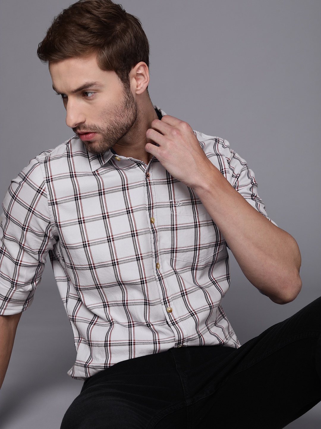 

WROGN Men White Slim Fit Tartan Checks Opaque Pure Cotton Casual Shirt with Chest Pocket