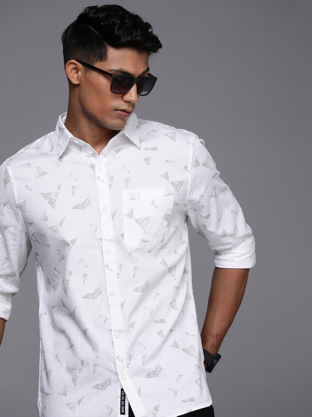 

WROGN Men White & Grey Slim Fit Printed Casual Pure Cotton Shirt