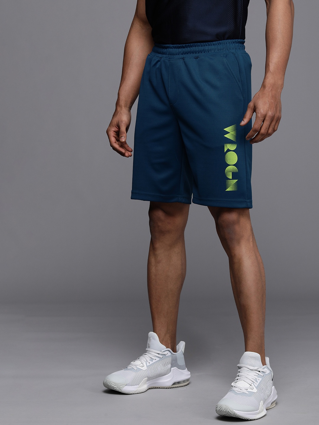 

WROGN ACTIVE Men Teal Blue & Green Printed Shorts