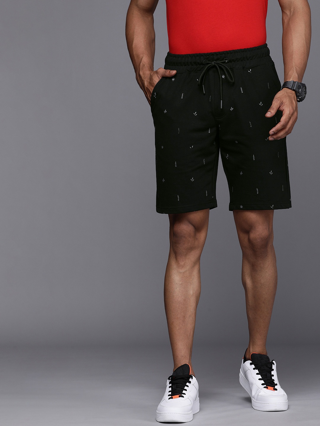 

WROGN Men Black Printed Shorts