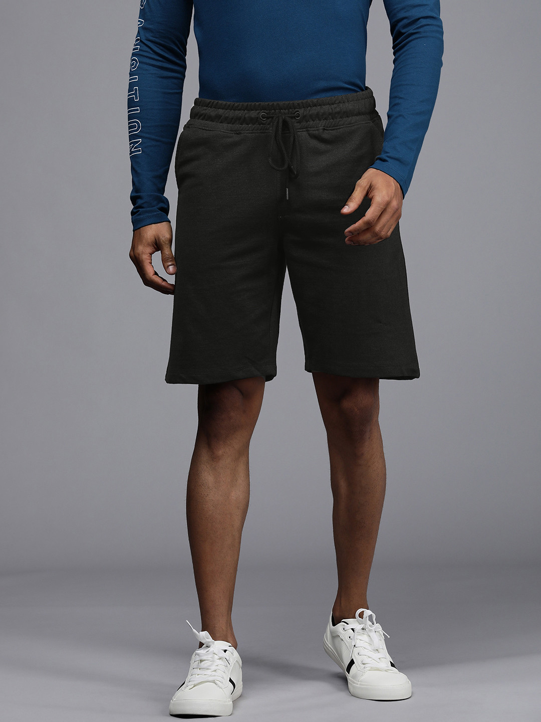 

WROGN Men Black Solid Regular Shorts