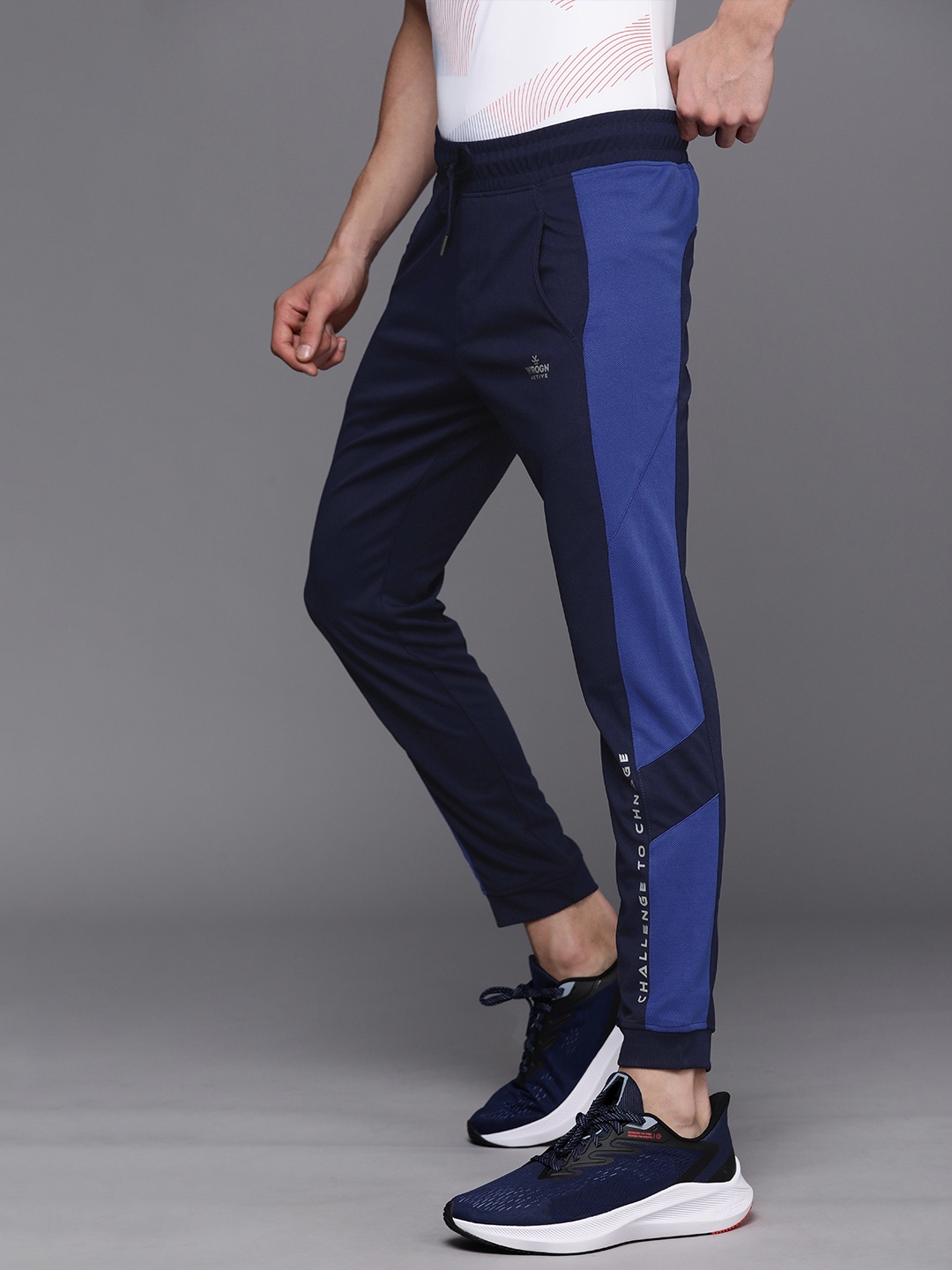 

WROGN ACTIVE Men Navy Blue Regular Fit Mid-Rise Joggers