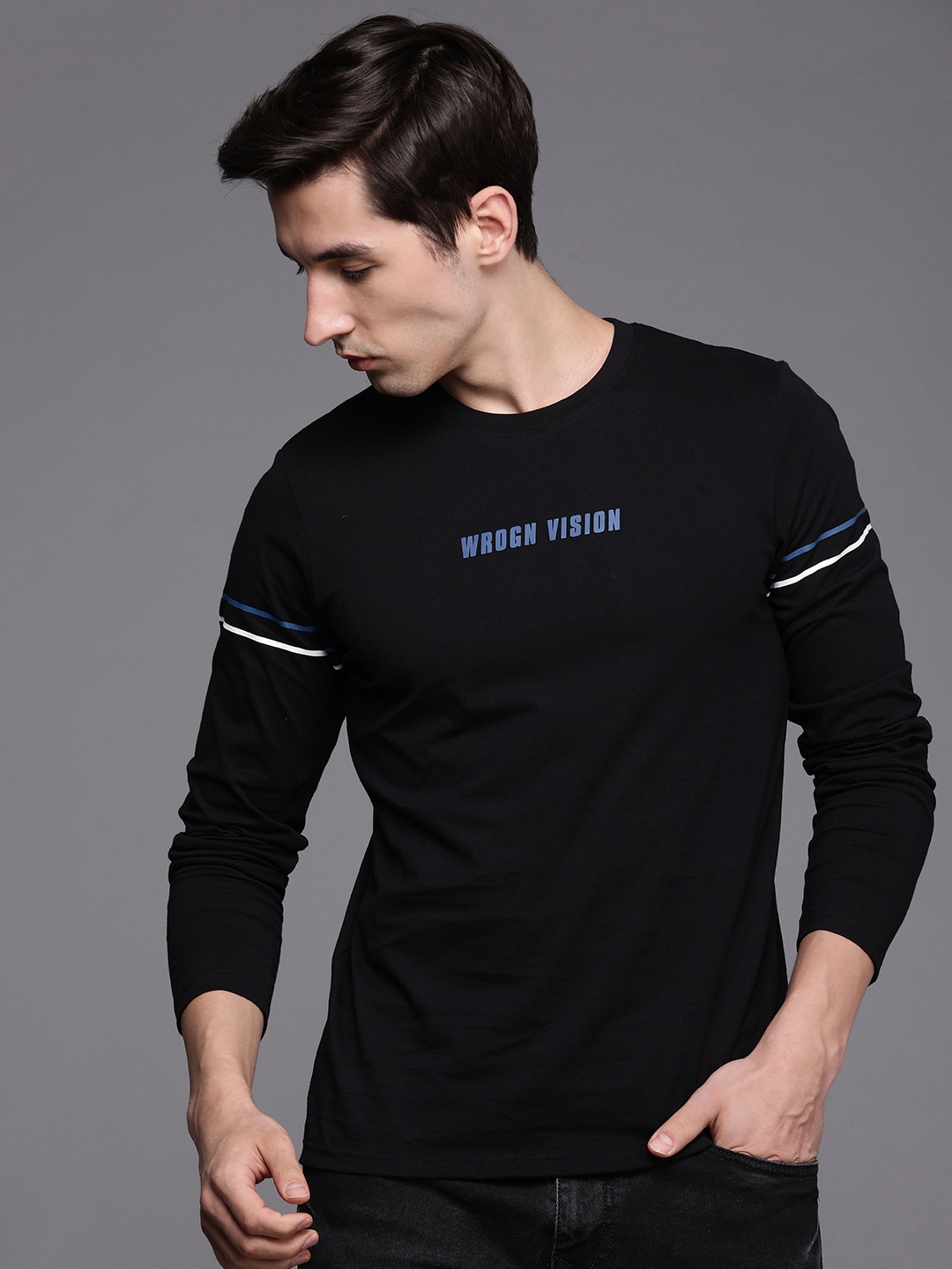 

WROGN Men Black Placement Print Slim Fit Pure Cotton Casual T-shirt