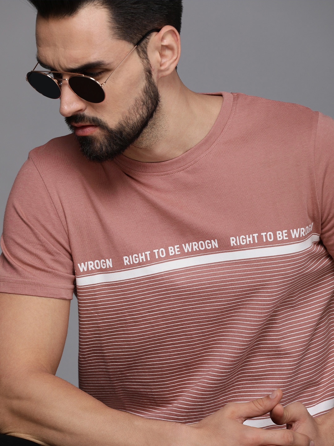 

WROGN Men Dusty Pink & White Striped Pure Cotton Slim Fit T-shirt, Rose