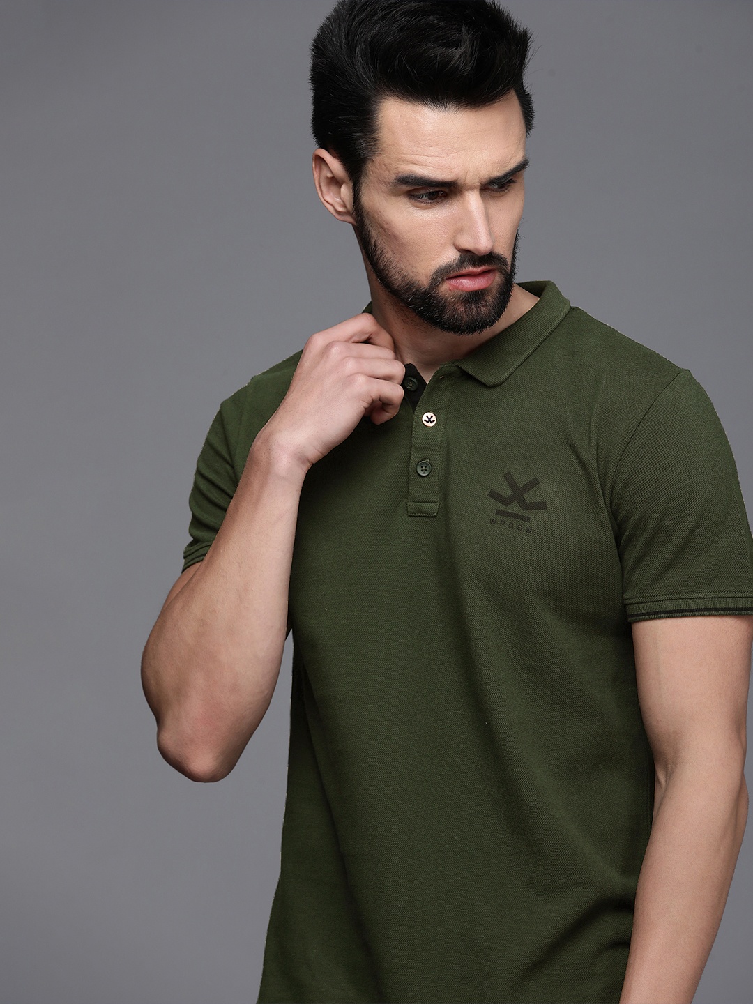 

WROGN Men Olive Green Polo Collar Print Detail Pure Cotton Slim Fit T-shirt