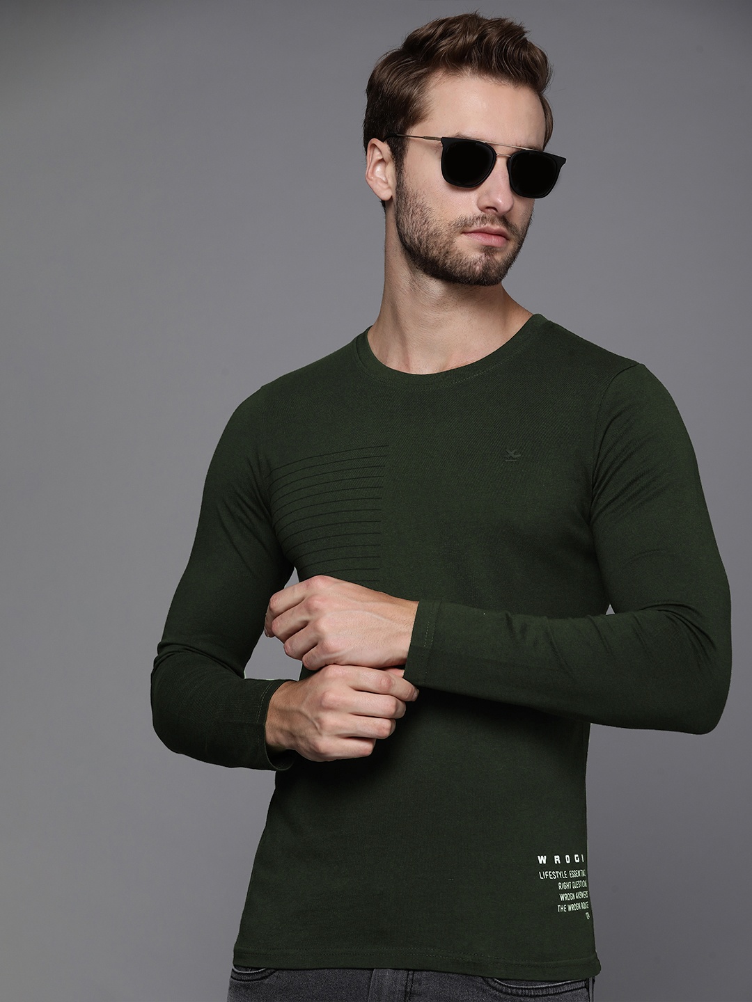 

WROGN Men Olive Green Printed Pure Cotton Slim Fit T-shirt