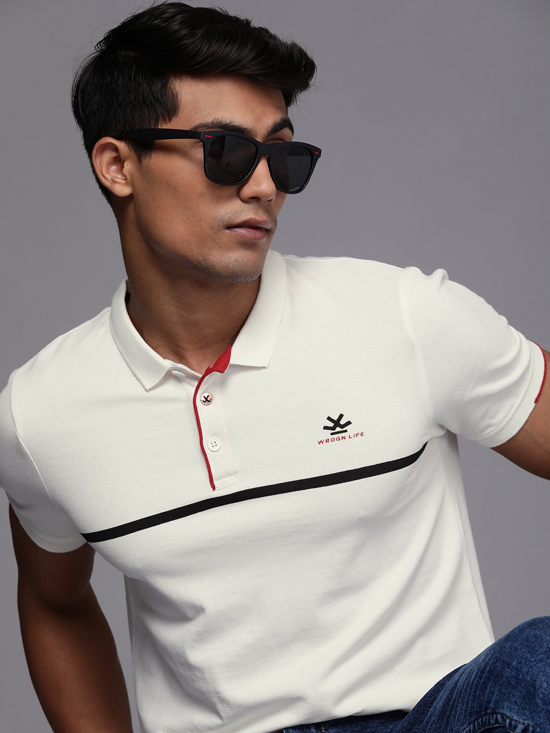 

WROGN Men White Striped Slim Fit Pure Cotton Polo Collar T-shirt