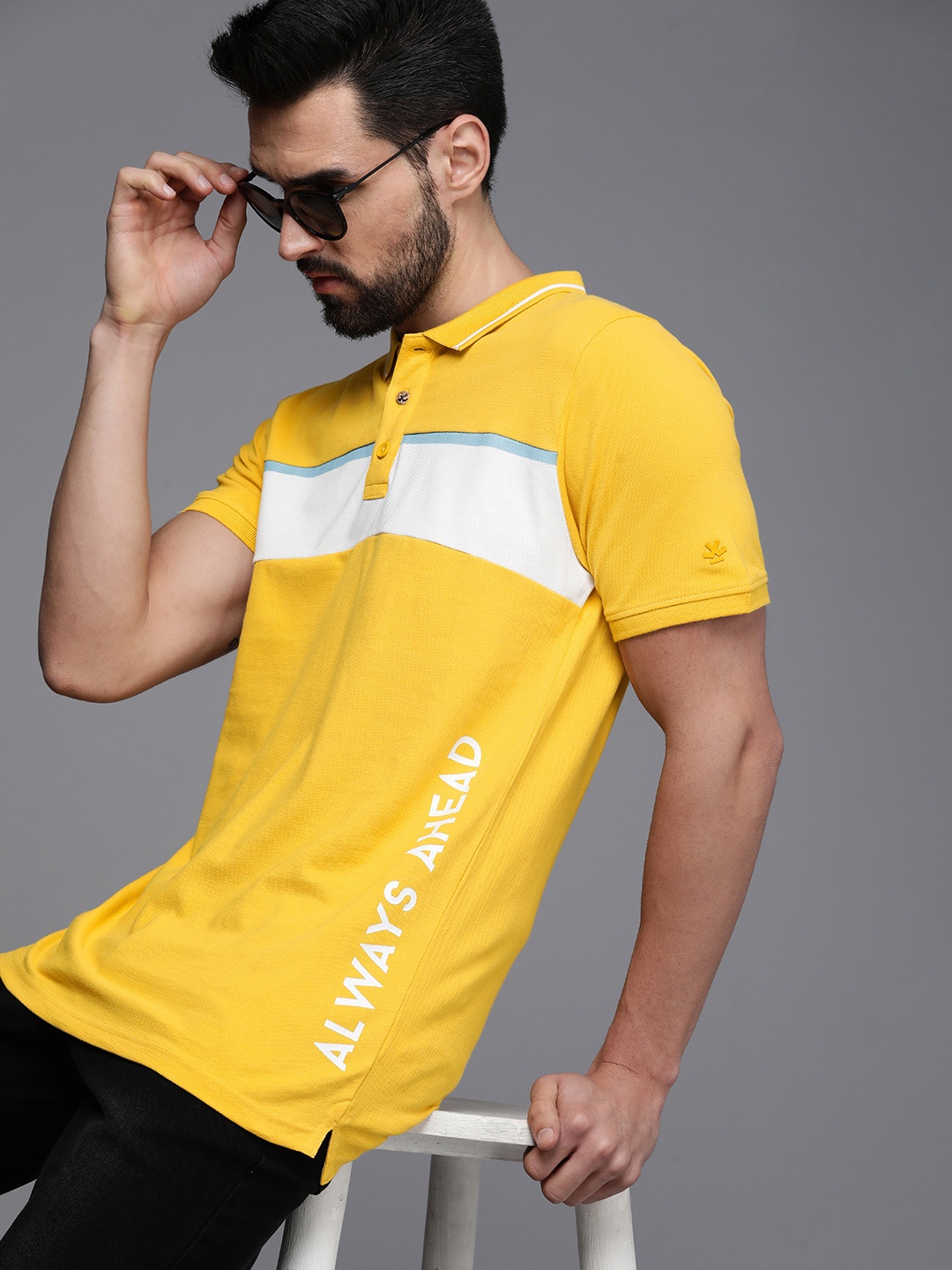 

WROGN Men Yellow & White Colourblocked Slim Fit Pure Cotton Polo Collar T-shirt