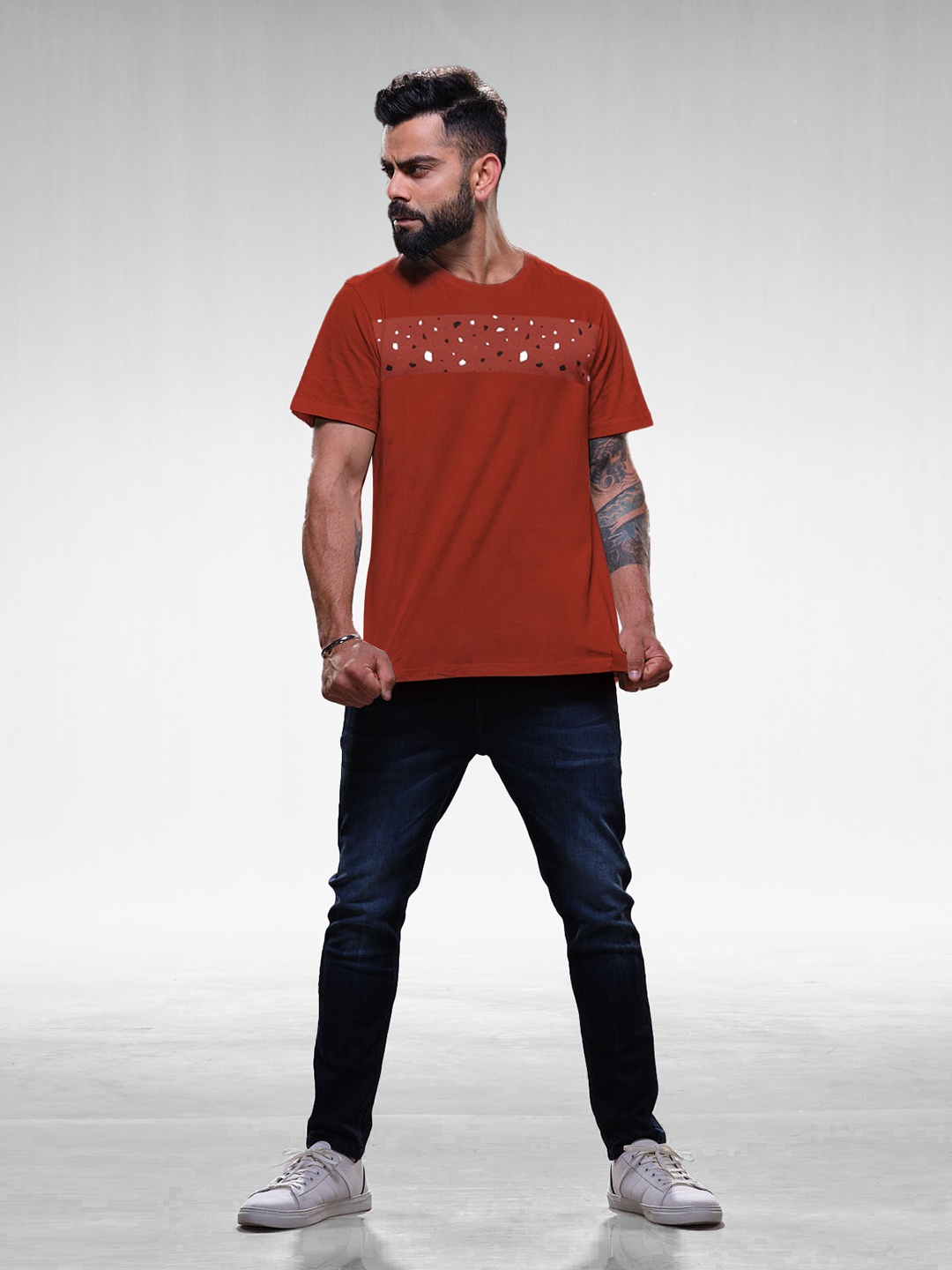 

WROGN Men Rust Pure Cotton Printed Short Sleeves Round Neck Slim Fit T-shirt
