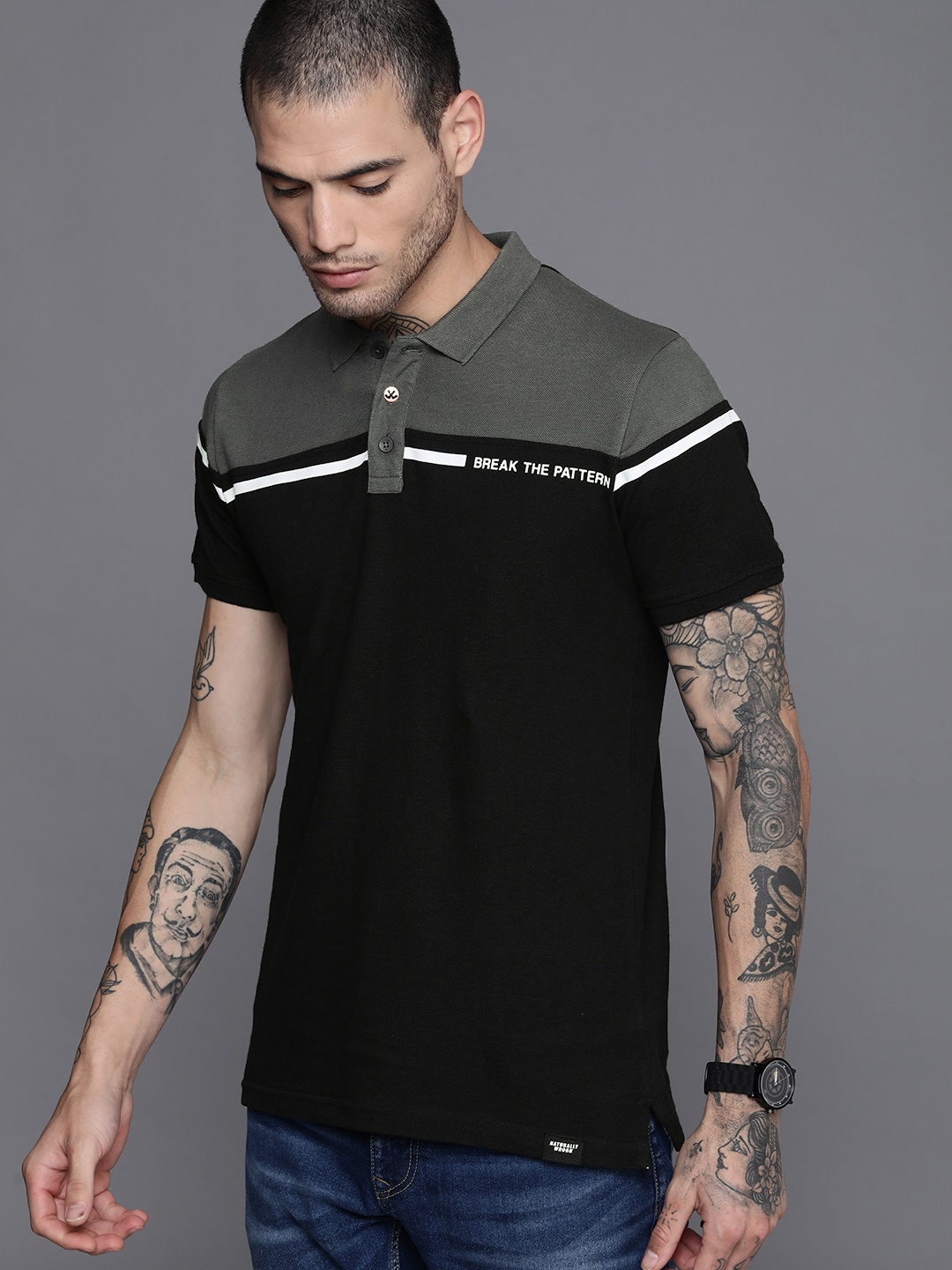 

WROGN Men Black & Grey Colourblocked Polo Collar Pure Cotton Slim Fit T-shirt