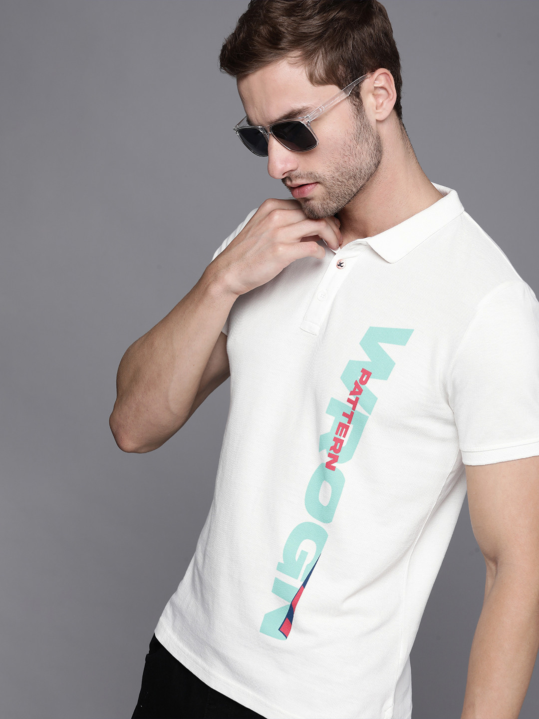 

WROGN Men White Printed Polo Collar Slim Fit T-shirt