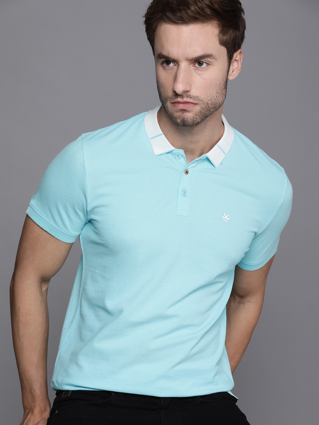 

WROGN Men Turquoise Blue Solid Polo Collar Pure Cotton Slim Fit T-shirt