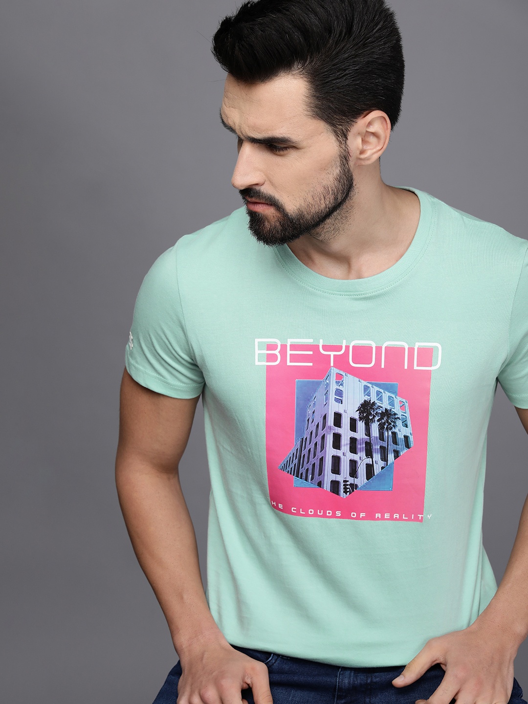 

WROGN Men Sea Green Printed Slim Fit Pure Cotton T-shirt