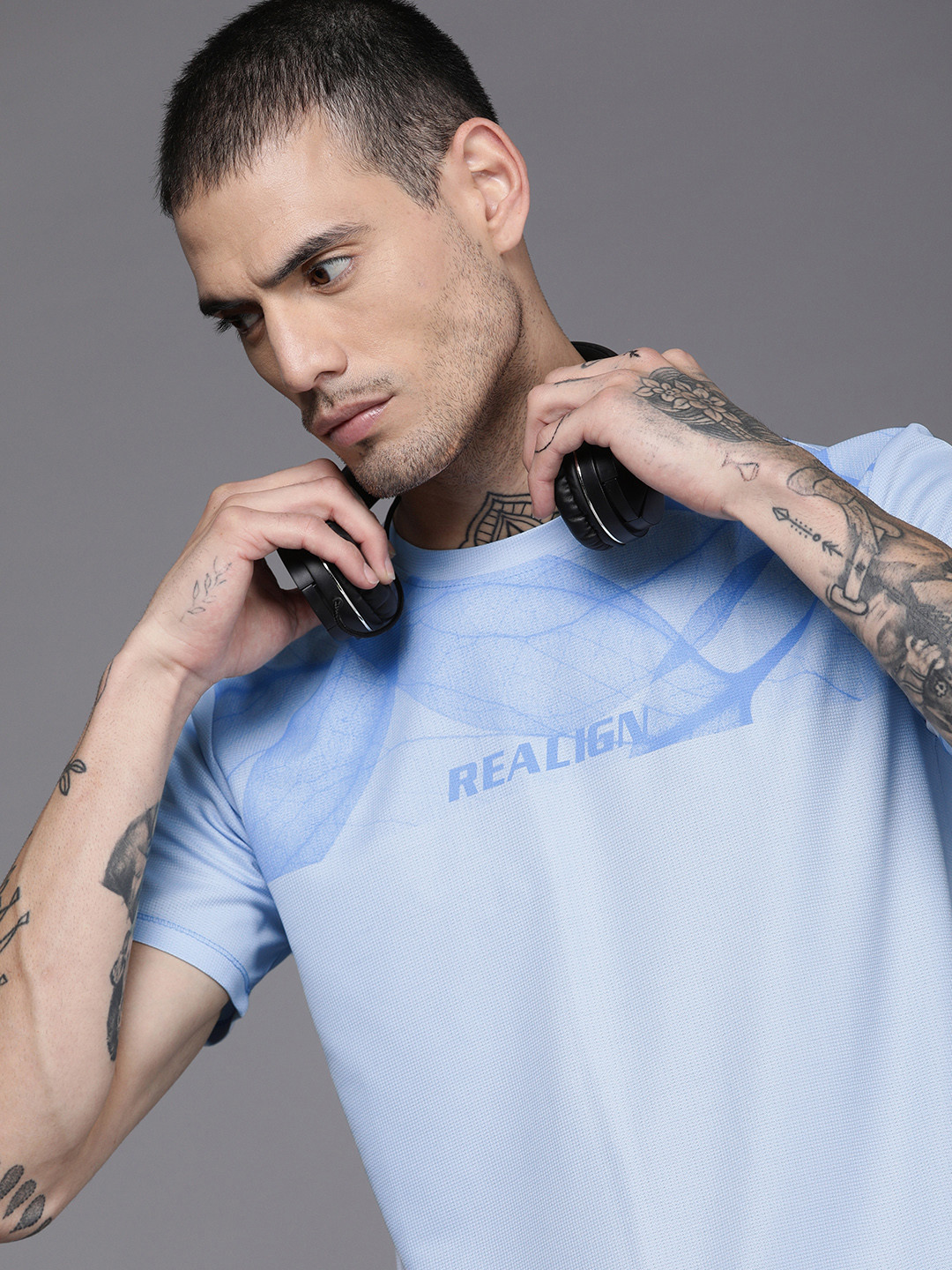 

WROGN ACTIVE Men Typography Printed Slim Fit T-shirt, Blue