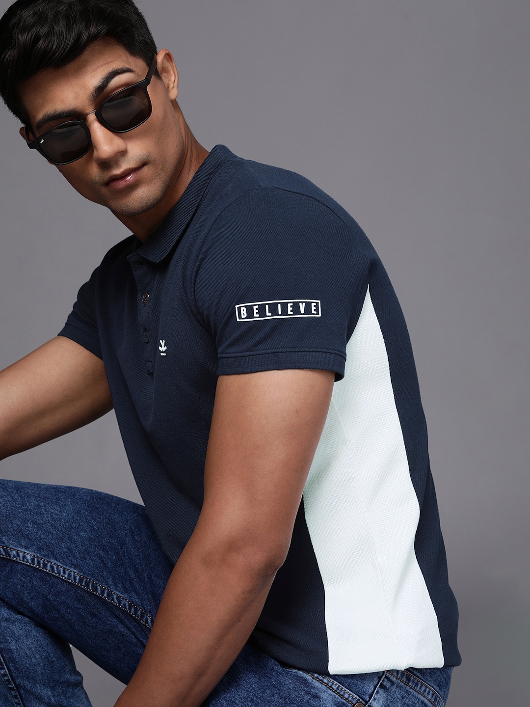 

WROGN Men Navy Blue & White Colourblocked Slim Fit Pure Cotton Polo Collar T-shirt