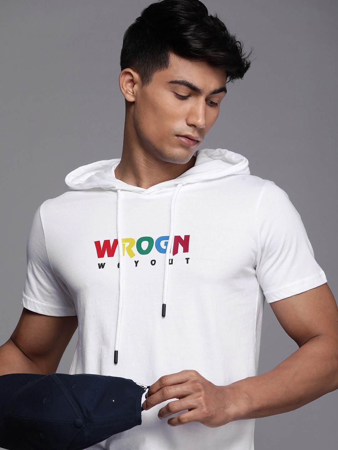 

WROGN Men White Typography Printed Short Sleeves Hood T-shirt