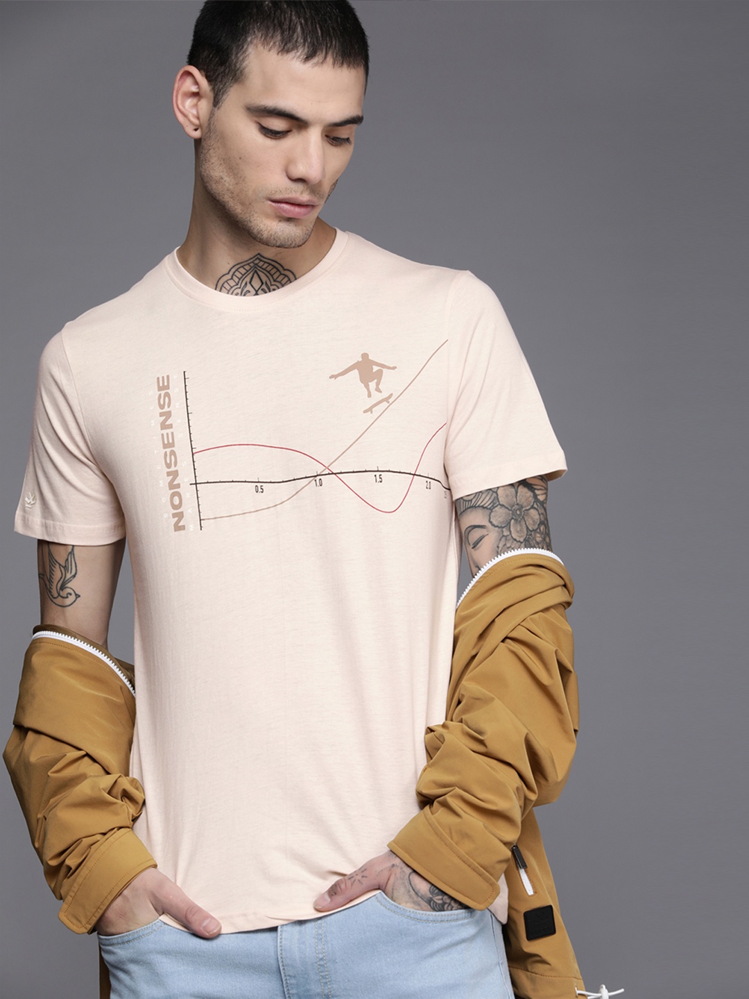 

WROGN Men Peach-Coloured Graphic Printed Pure Cotton Slim Fit T-shirt