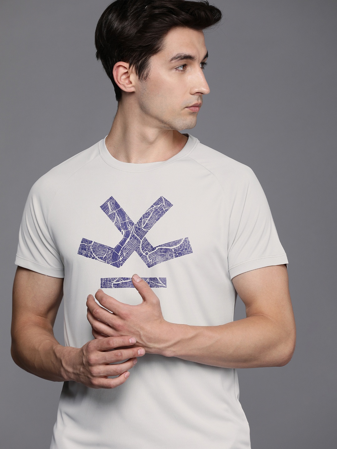 

WROGN ACTIVE Men White & Blue Brand Logo Printed Slim Fit T-shirt