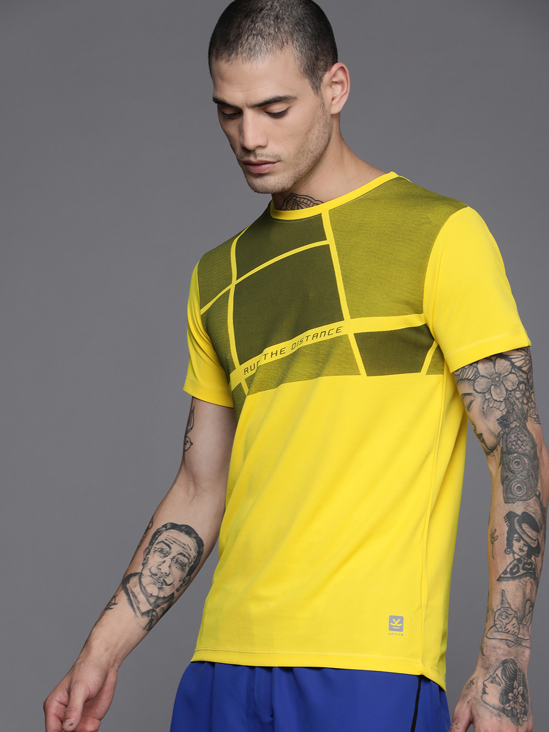 

WROGN ACTIVE Men Yellow & Olive Green Geometric Printed T-shirt