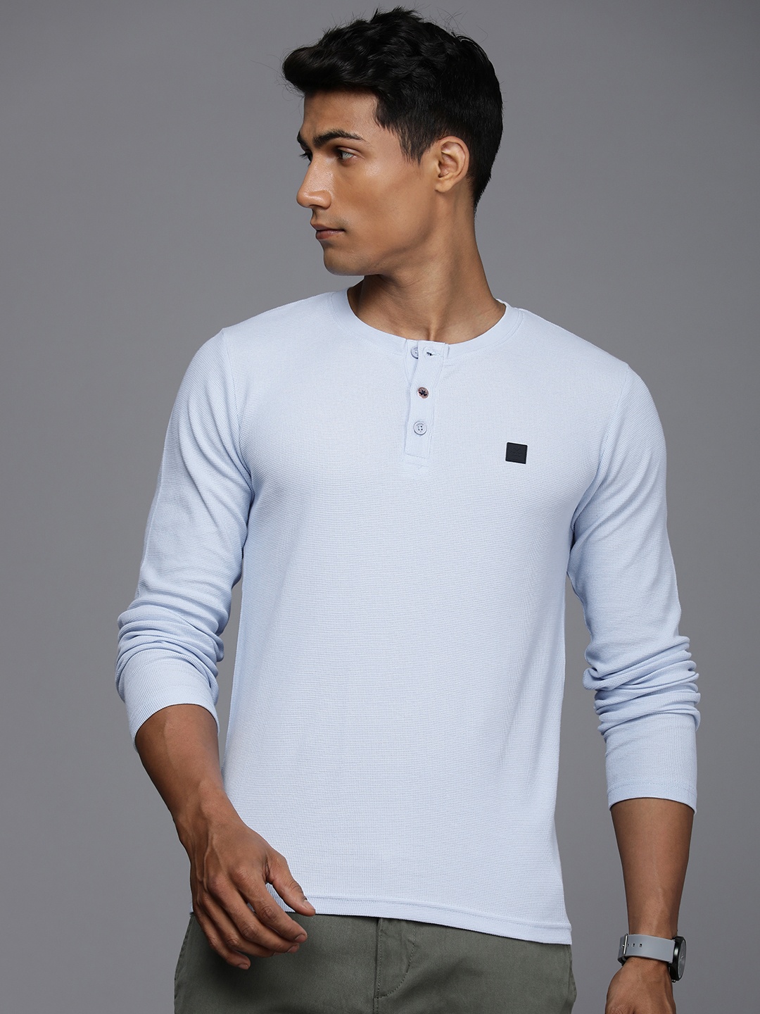 

WROGN Men Light Blue Self Design Henley Neck Pure Cotton Slim Fit T-shirt