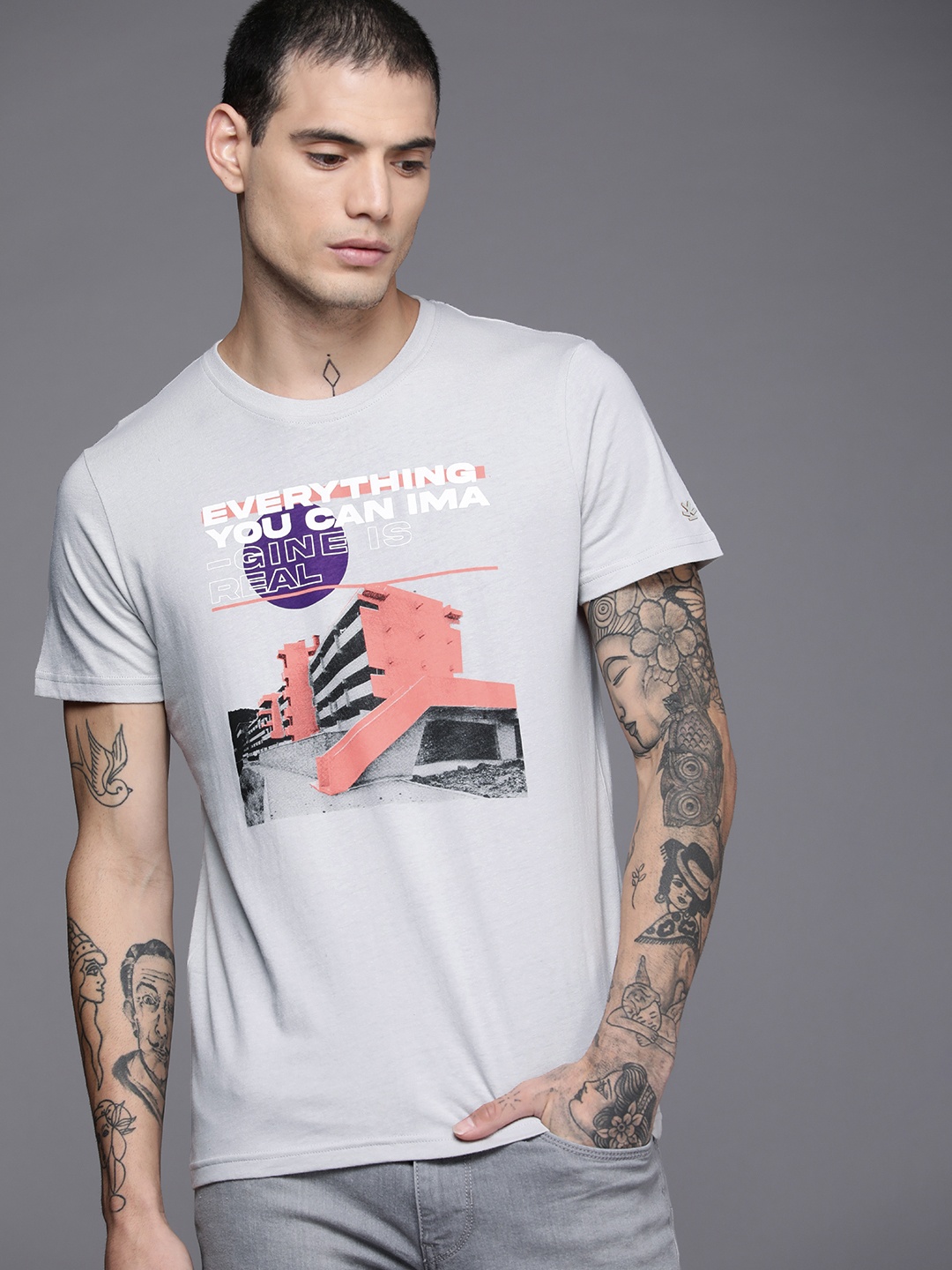 

WROGN Men Grey & White Typography Printed Pure Cotton Slim Fit T-shirt