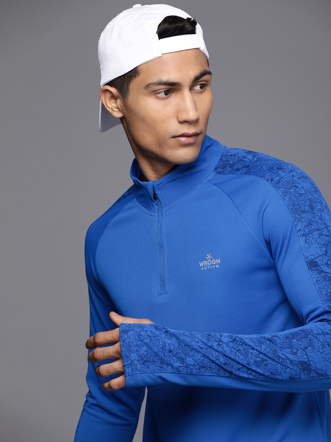 

WROGN ACTIVE Men Brand Logo High Neck Dry-Pro Slim Fit T-shirt, Blue