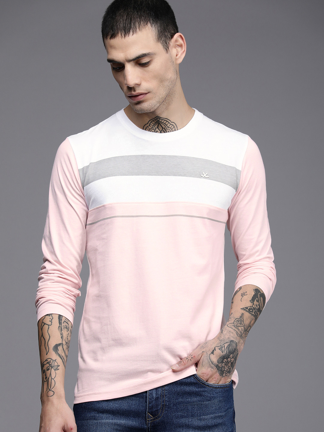 

WROGN Men Pink & White Striped Pure Cotton T-shirt