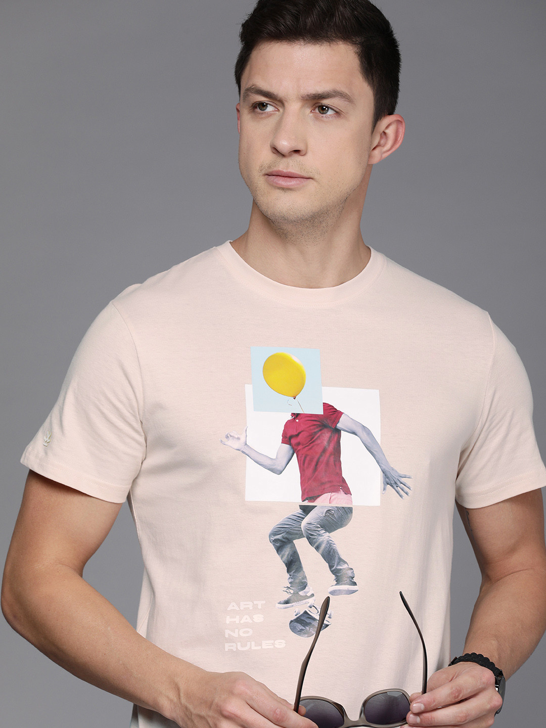 

WROGN Men Peach-Coloured & Red Printed Pure Cotton Slim Fit T-shirt