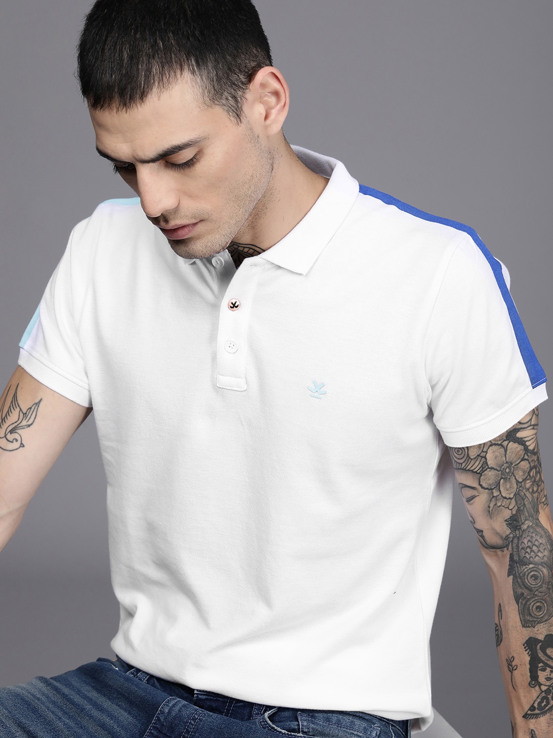 

WROGN Men White Solid Polo Collar Pure Cotton Applique Slim Fit T-shirt