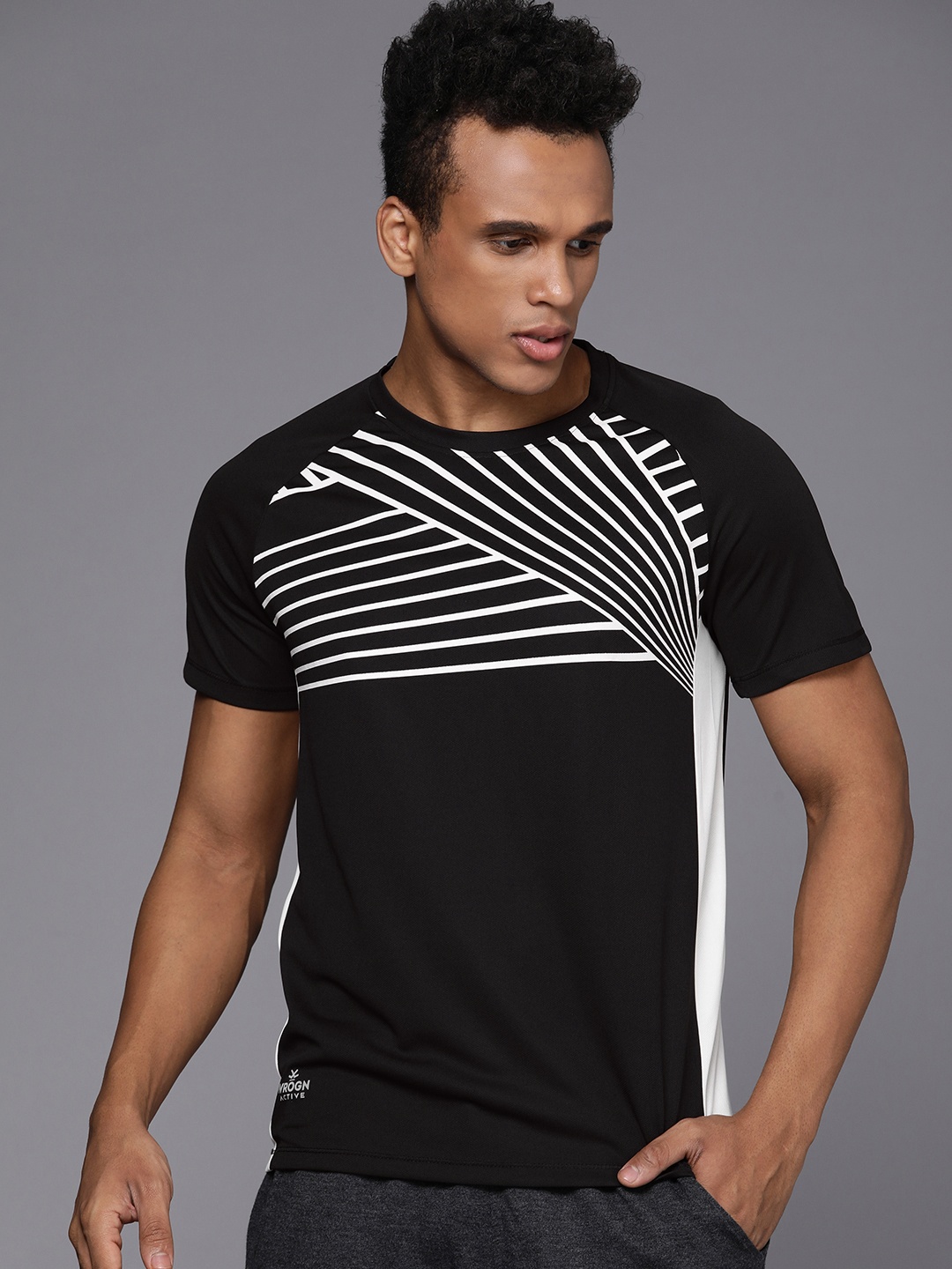 

WROGN ACTIVE Men Black Striped T-shirt