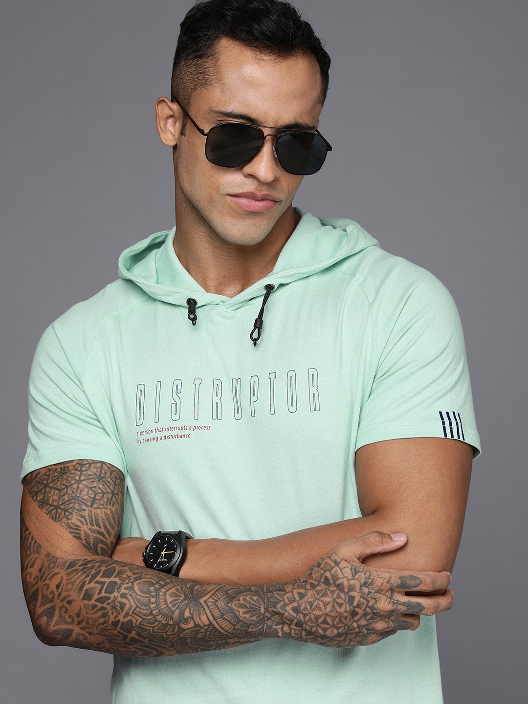 

WROGN Men Sea Green Typography Printed Pure Cotton Slim Fit T-shirt