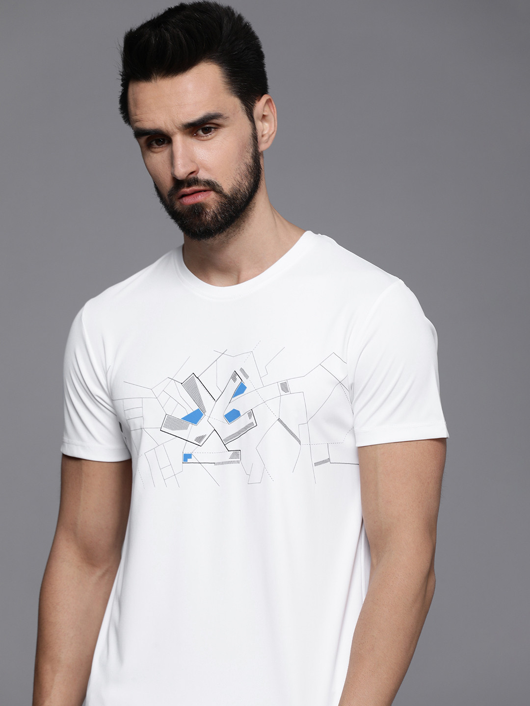 

WROGN ACTIVE Men White Printed Slim Fit T-shirt