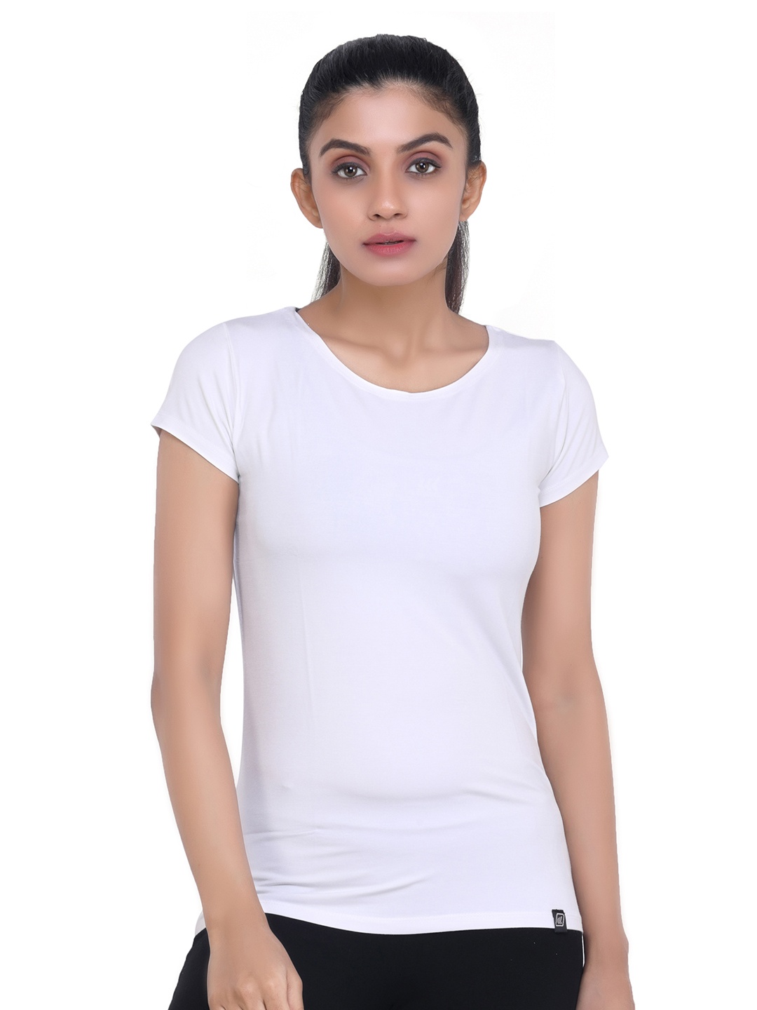 

LAASA SPORTS Women White Dry Fit Training or Gym T-shirt