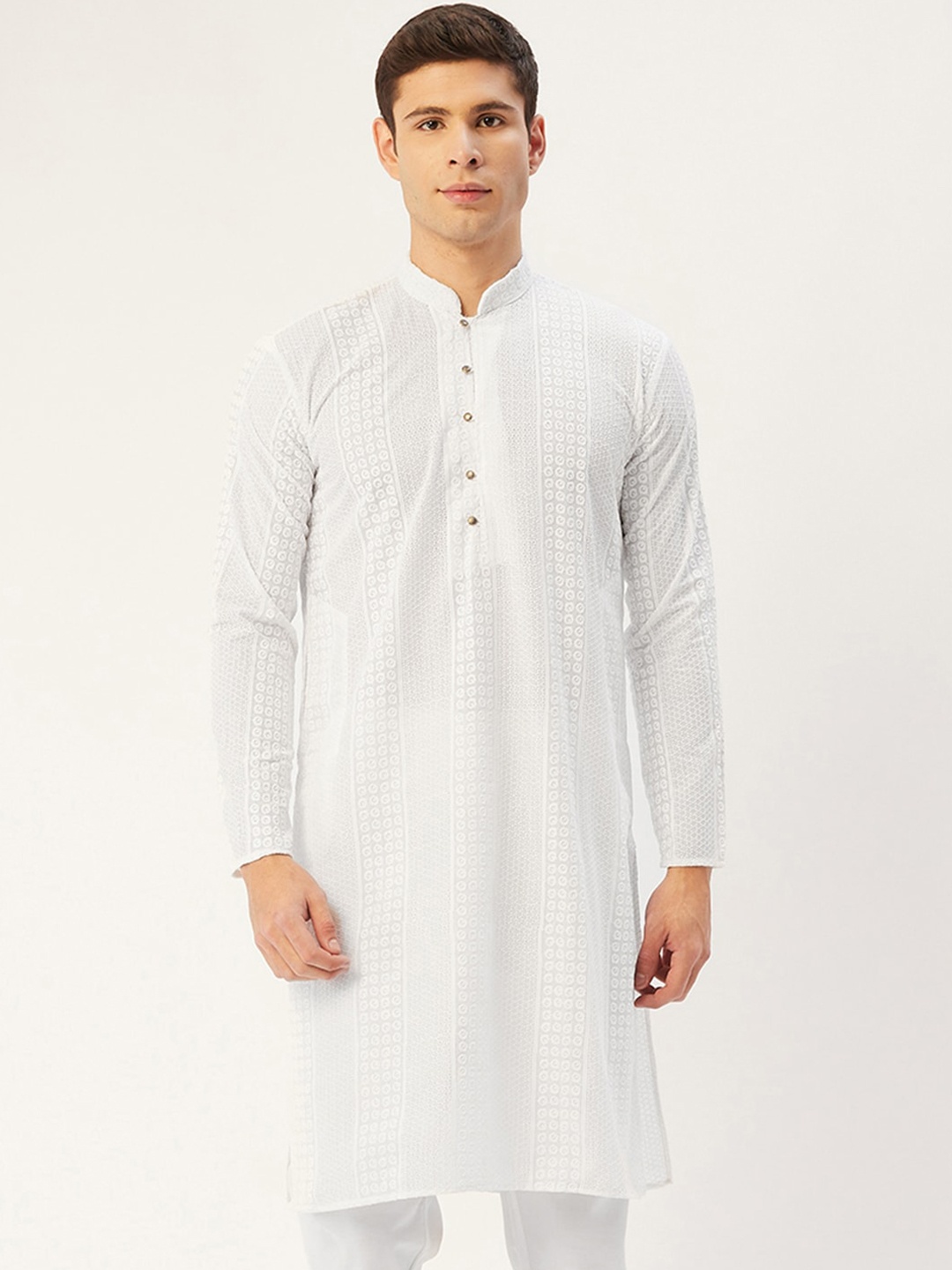 

Jompers Men White Geometric Embroidered Kurta