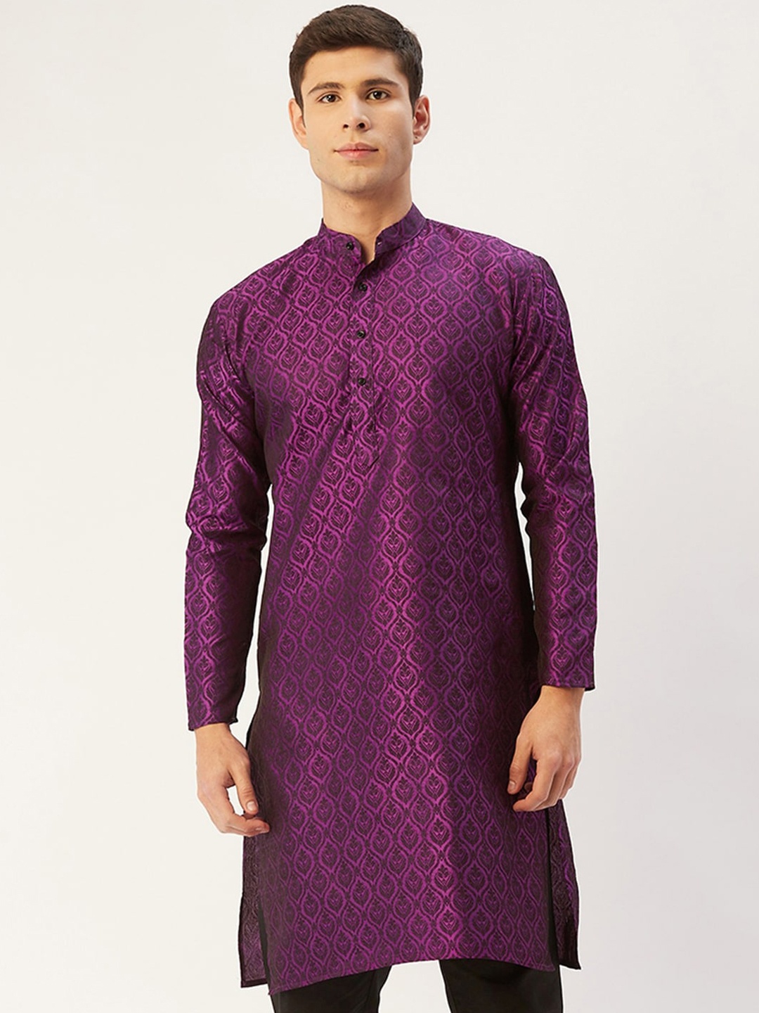 

Jompers Men Purple Ethnic Motifs Silk Cotton Kurta