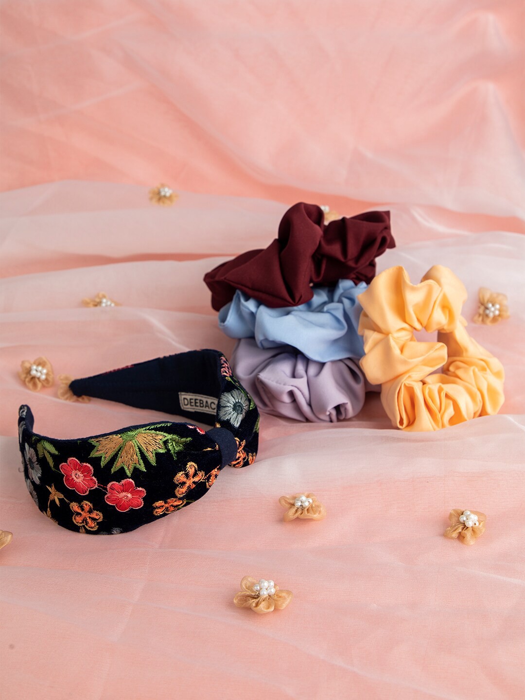 

DEEBACO Women Multi Color Set Of 5 Hairband & Scrunchies Set