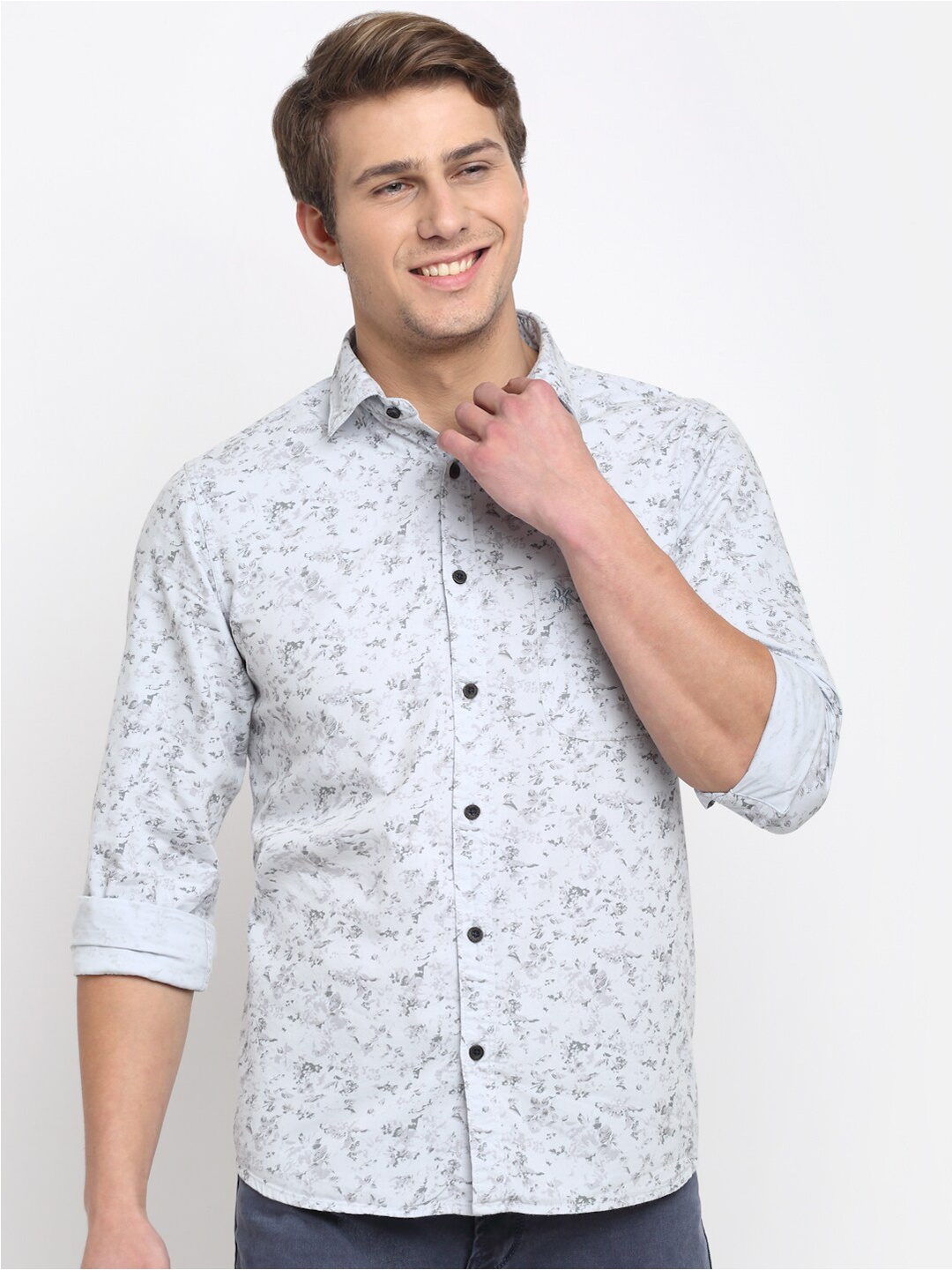 

Cantabil Men Grey Regular Fit Original Floral Printed Cotton Casual Shirt