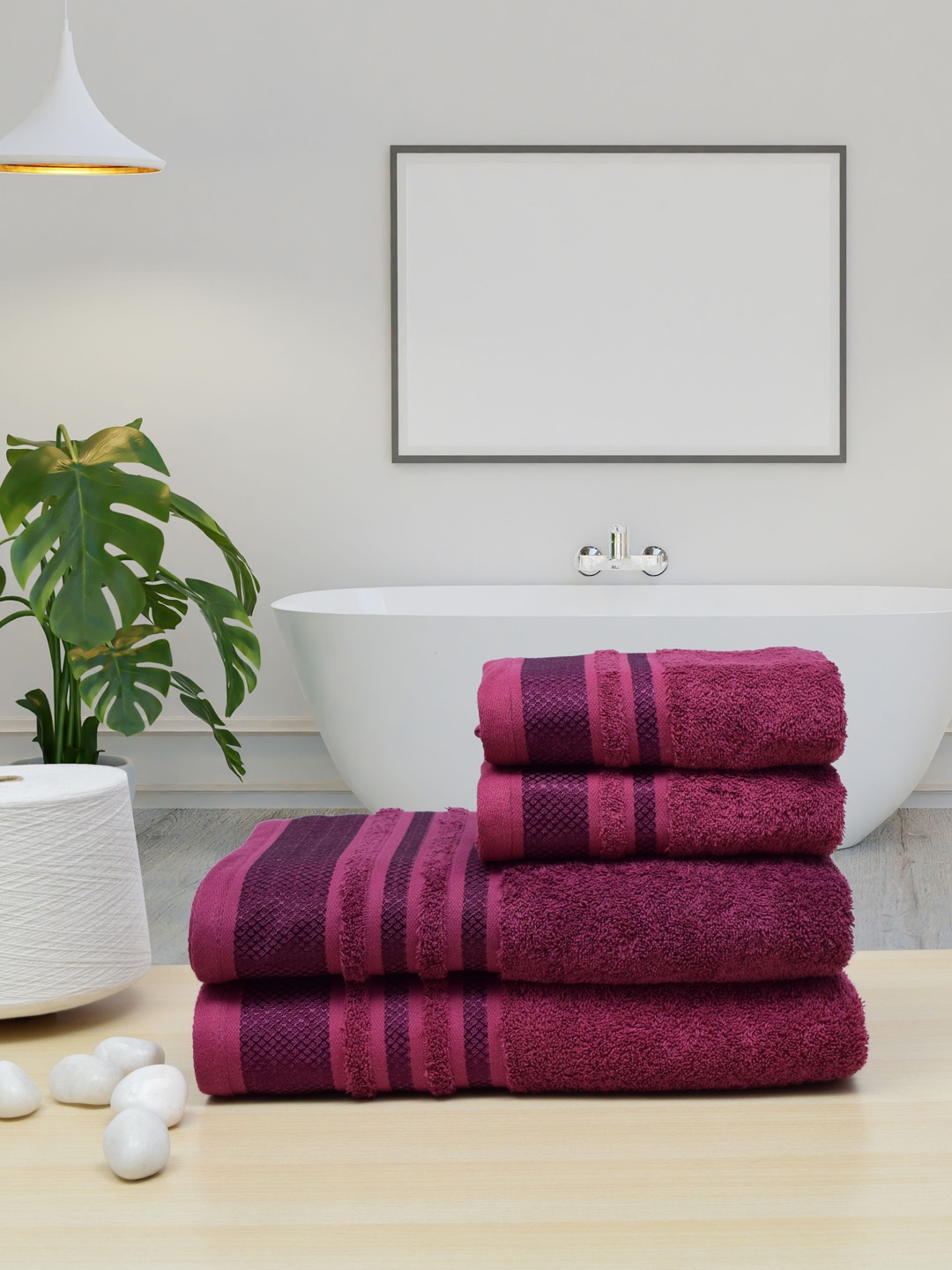 

RANGOLI Set Of 4 Purple Solid 600 GSM Pure Cotton Towel Set
