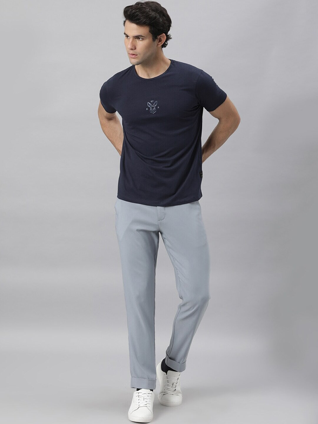 

RARE RABBIT Men Oval Printed Pure Cotton Slim Fit T-Shirt, Navy blue