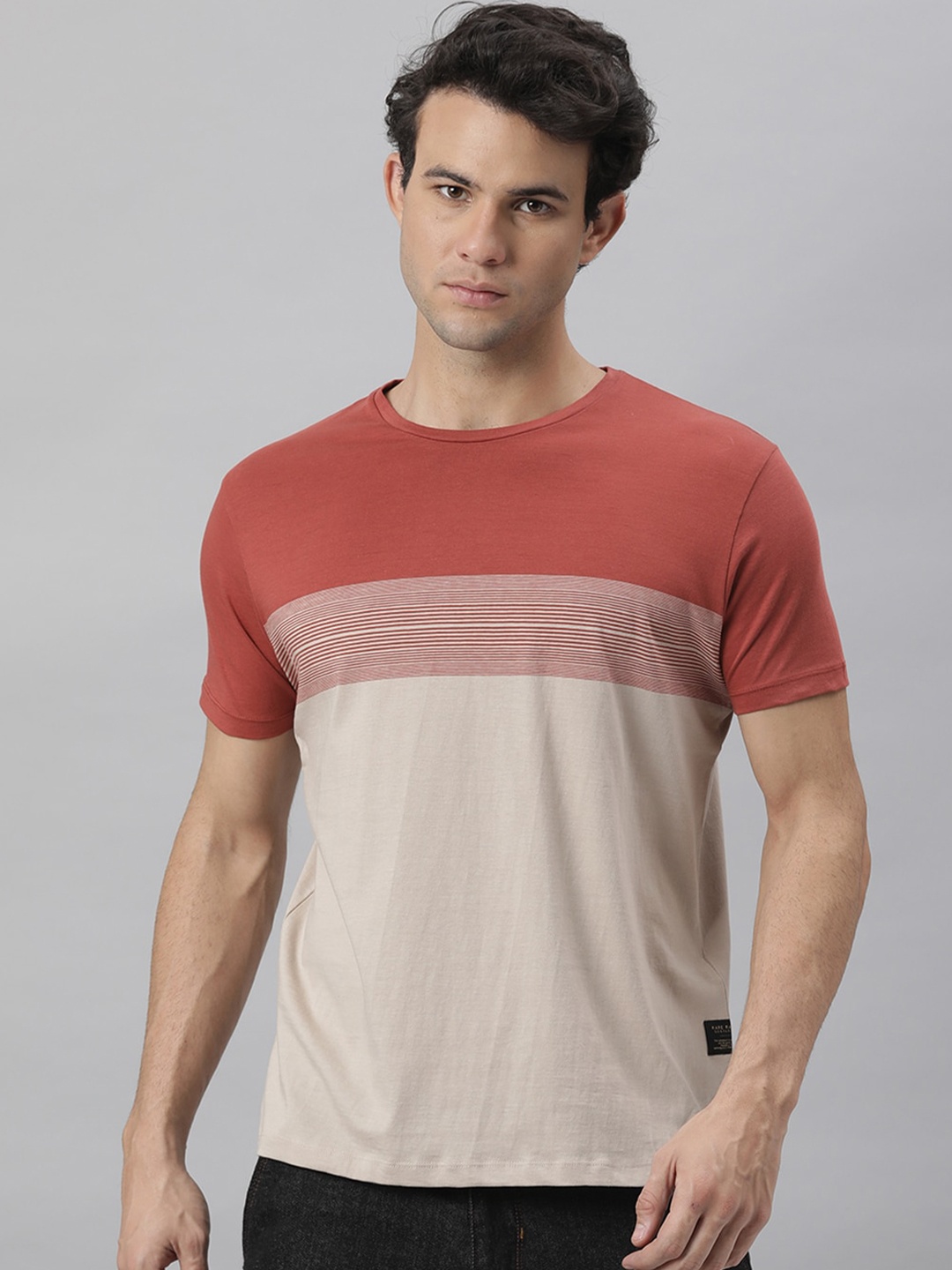 

RARE RABBIT Men Coral & Cream-Coloured Printed Pure Cotton Slim Fit T-shirt