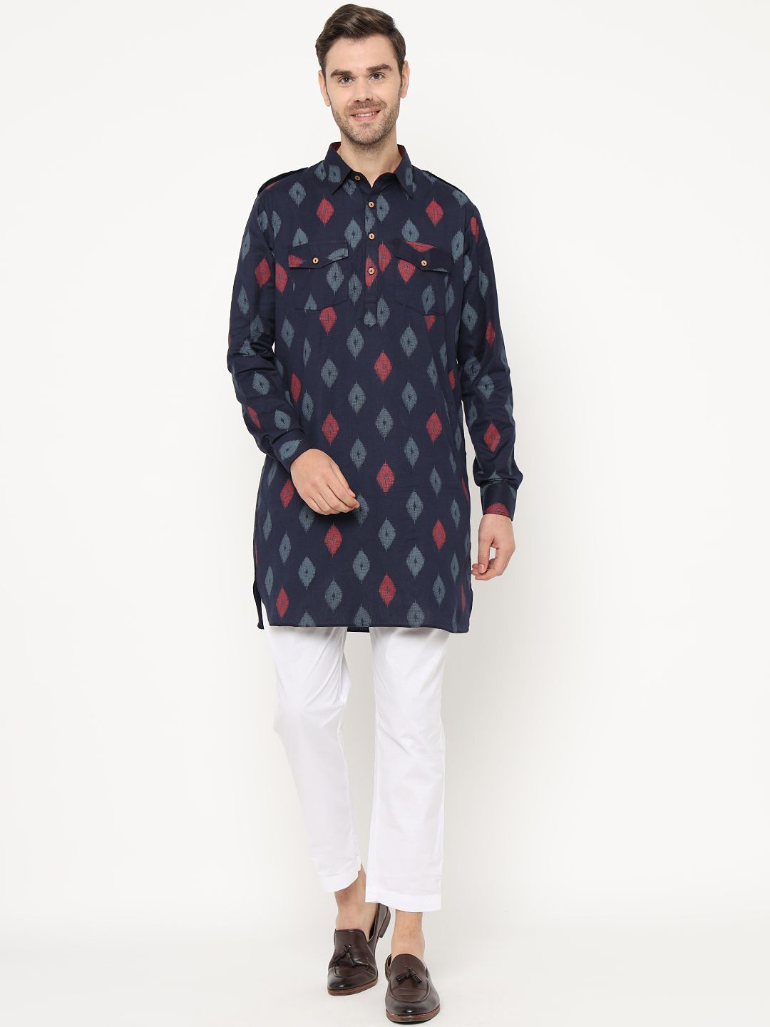 

Chitwan Mohan Men Blue Ethnic Motifs Printed Pure Cotton Kurti with Pyjamas