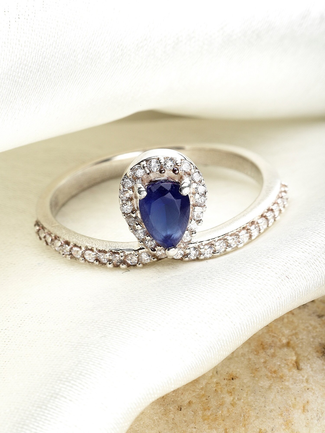 

KUNUZ 925 Sterling Silver Blue Crystal Adjustable Ring