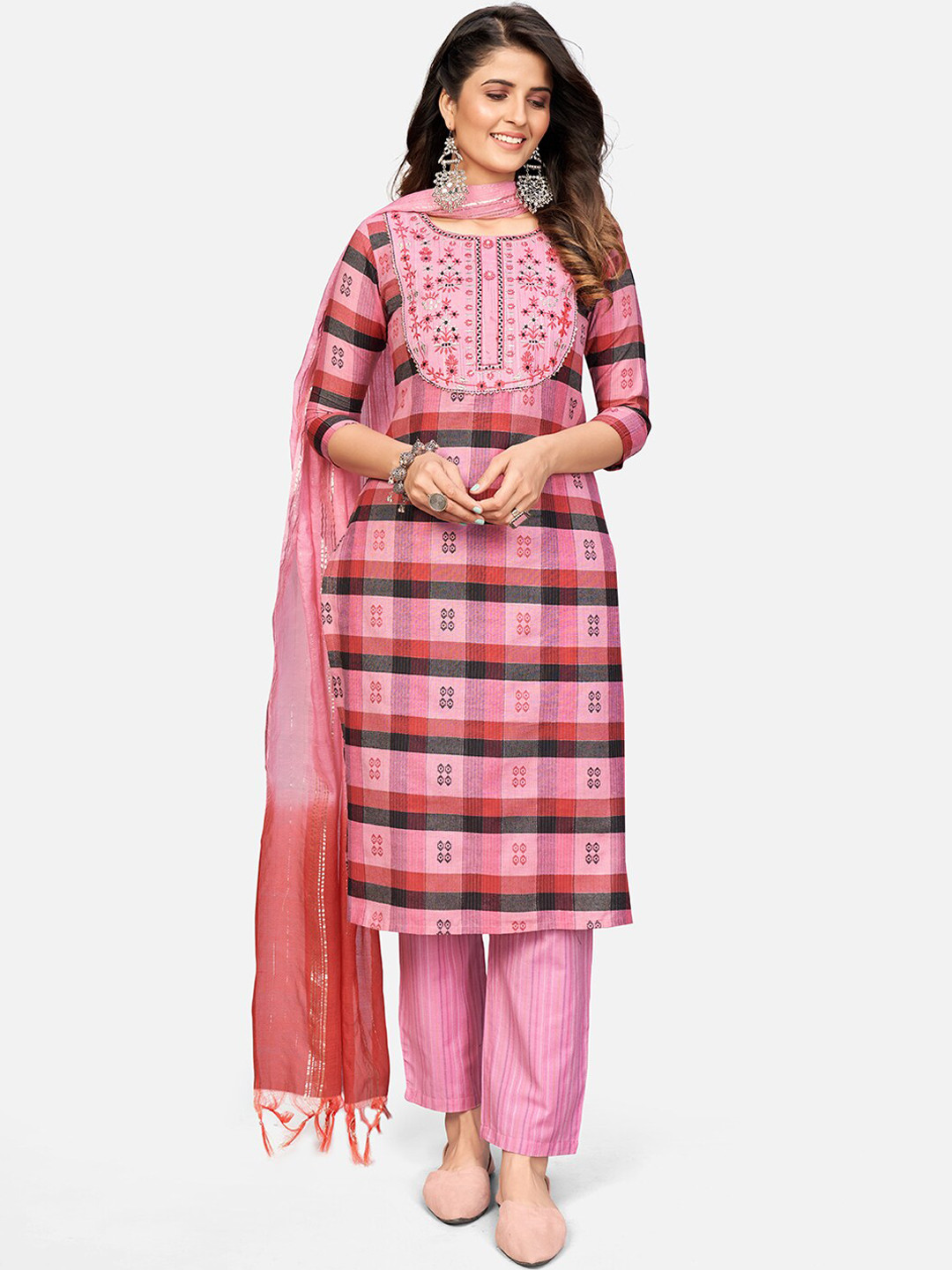 

Vbuyz Women Pink Printed Thread Work Cotton Blend Kurta with Trousers & With Dupatta