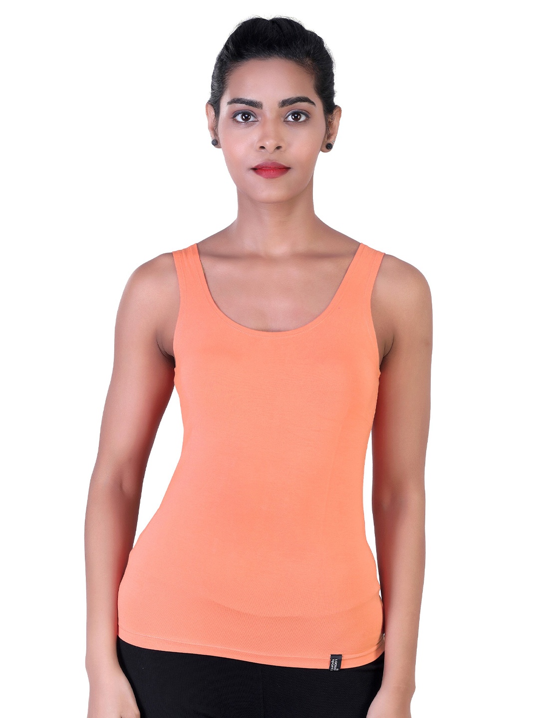 

LAASA SPORTS Peach-Coloured Gym Tank Top